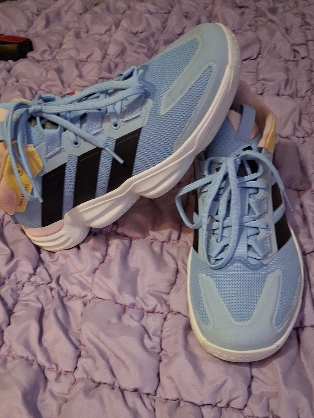 Adidas Womans Shoes - Picture 2 of 5